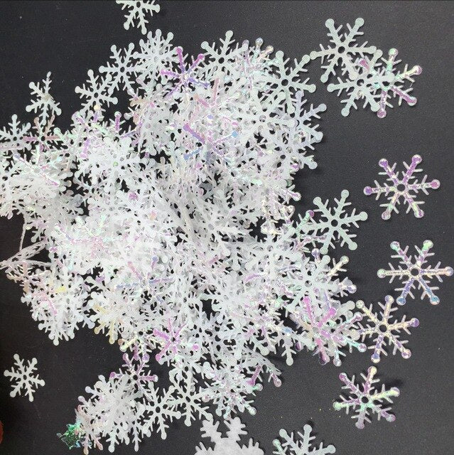 200pcs 3cm Christmas Tree Decorations Snowflakes