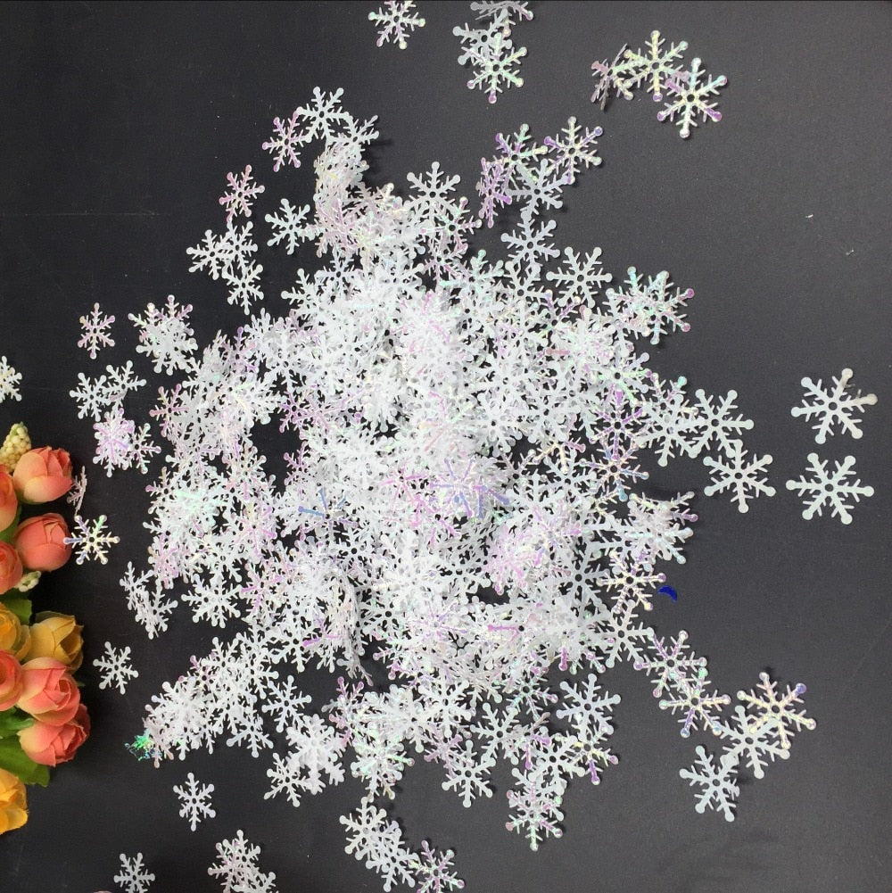 200pcs 3cm Christmas Tree Decorations Snowflakes