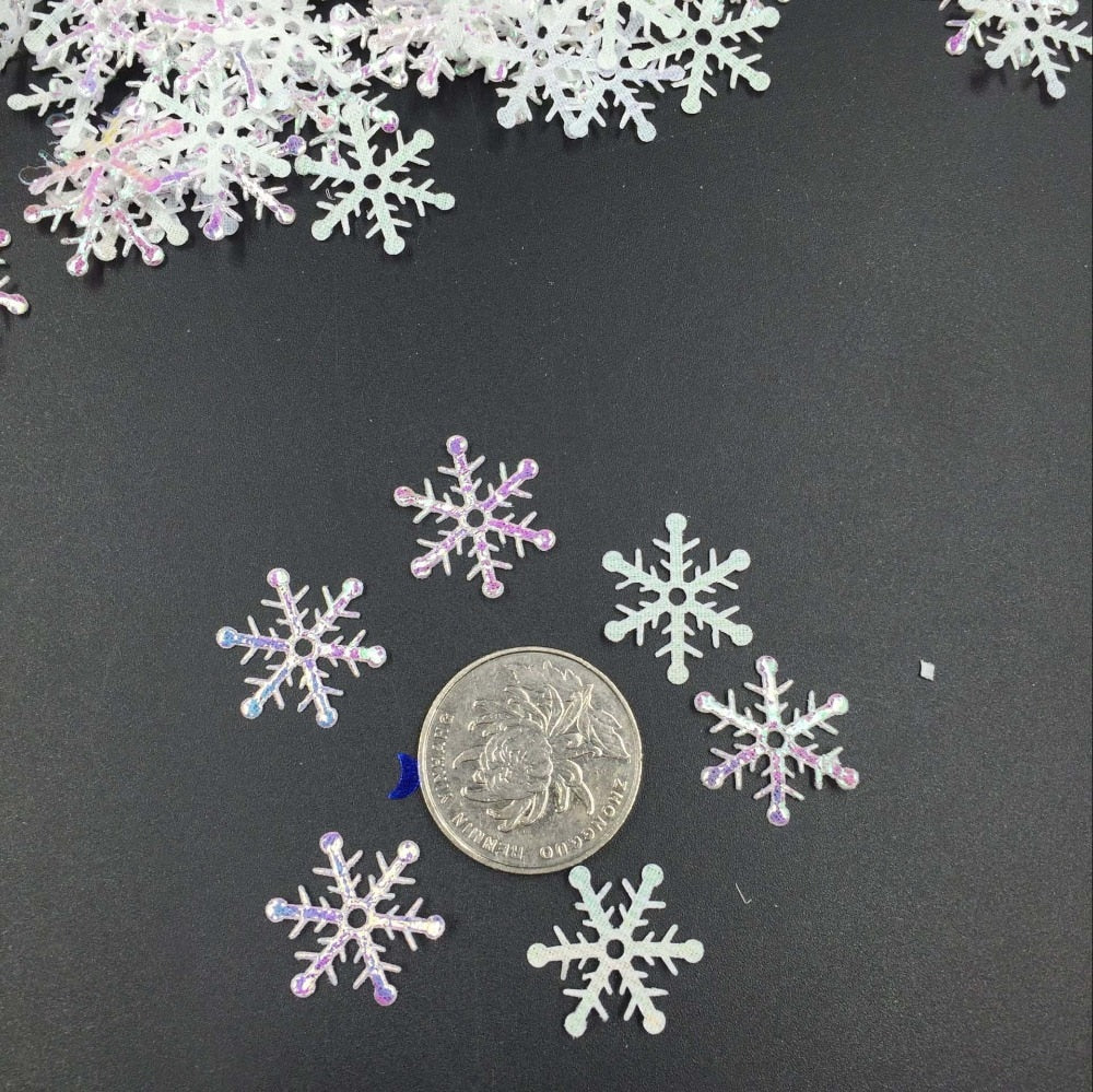 200pcs 3cm Christmas Tree Decorations Snowflakes